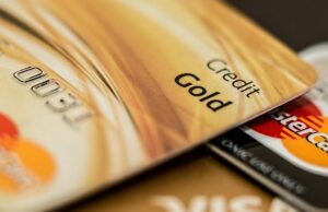 Organized Management of Multiple Credit Cards