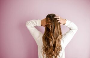 8 Mistakes That Can Damage Your Hair Beyond Repair!